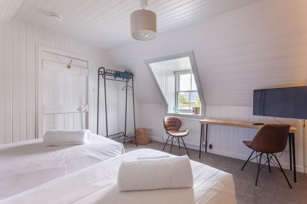 Plockton Sea View Apartment ภายนอก รูปภาพ