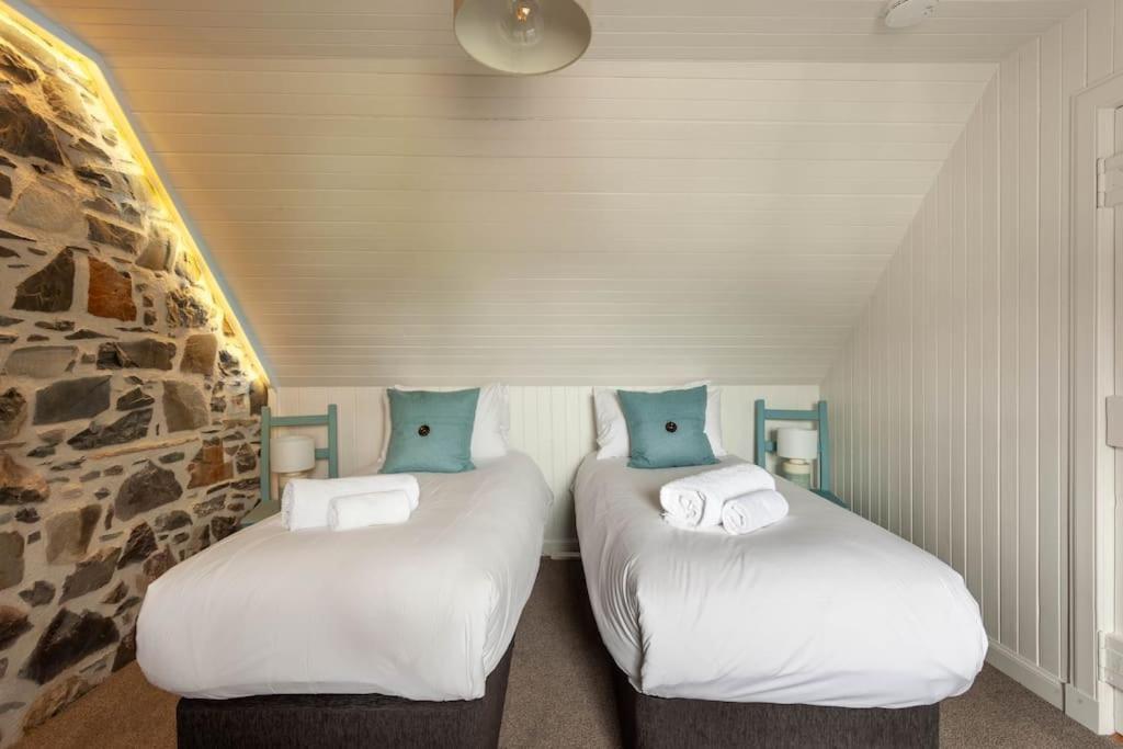 Plockton Sea View Apartment ภายนอก รูปภาพ